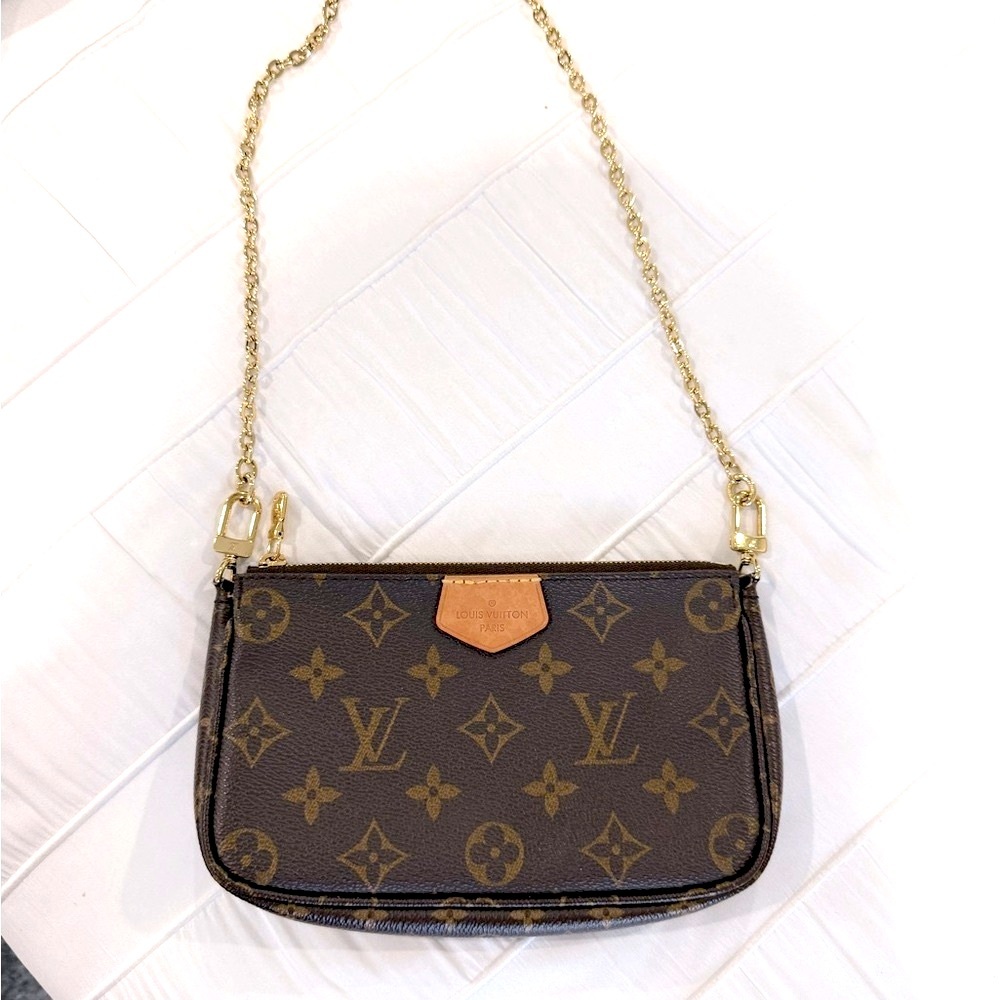 ❤️⭐️PRICE DROP! Louis Vuitton Monogram Crossbody Bag Multi Pochette W/Gold Chain - Picture 5 of 16